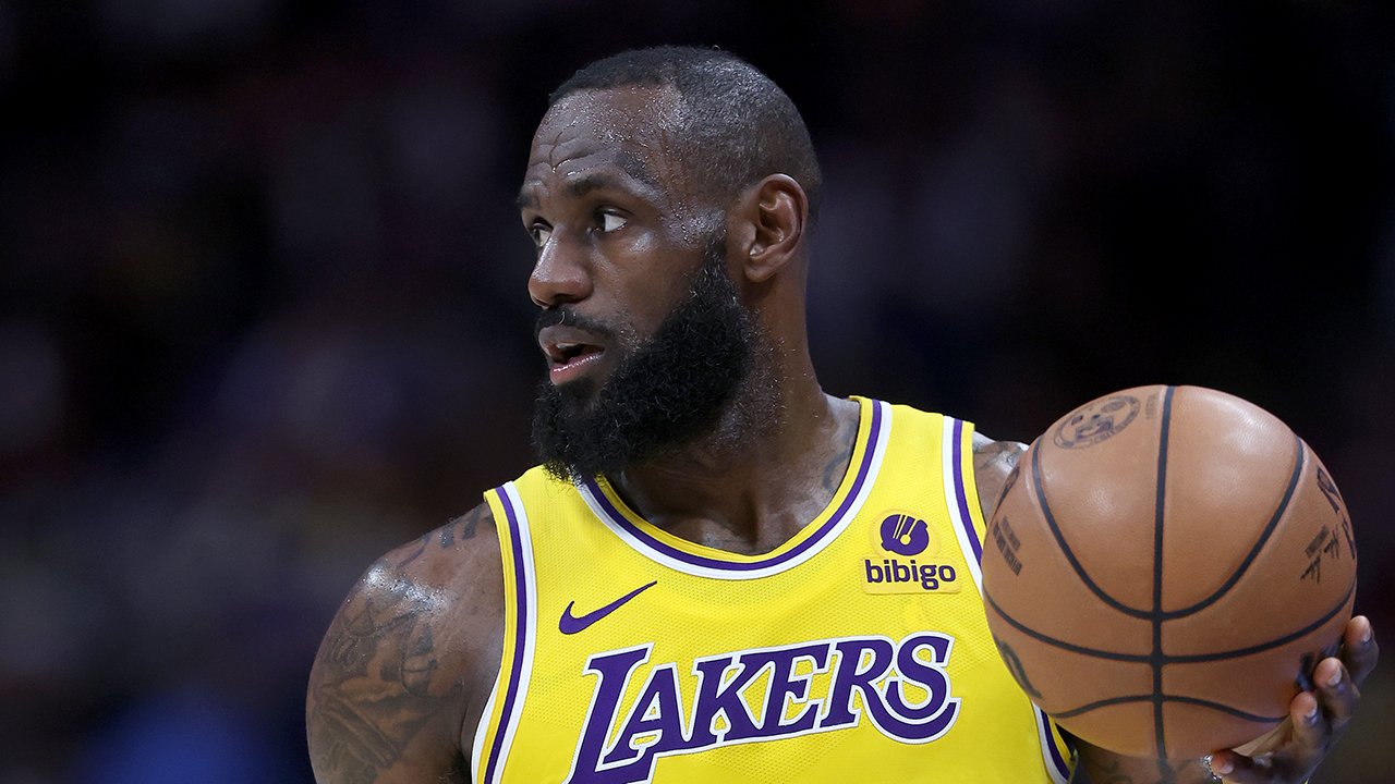 LeBron James will für neuen Vertrag auf Geld verzichten