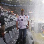 Deutschland gegen Dänemark musste unterbrochen werden