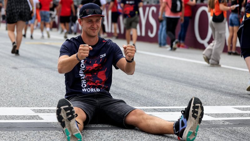 Dirndl, Schnitzel, Fans & Promis - Best of Spielberg 2024