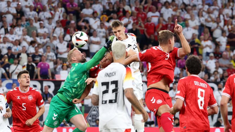VAR-Wahnsinn! Deutschland steht im Viertelfinale