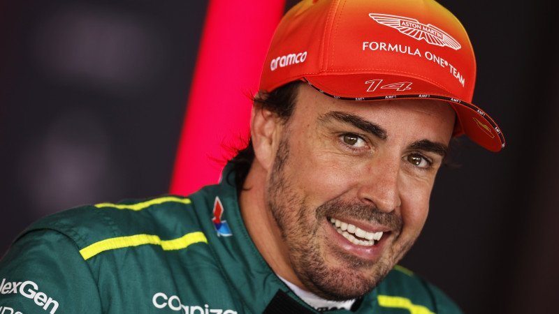 Alonso entwickelt Aston-Martin-Straßenflitzer mit