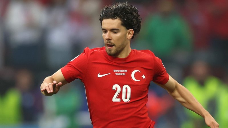 BVB: Kommt türkischer Nationalspieler als Maatsen-Ersatz?