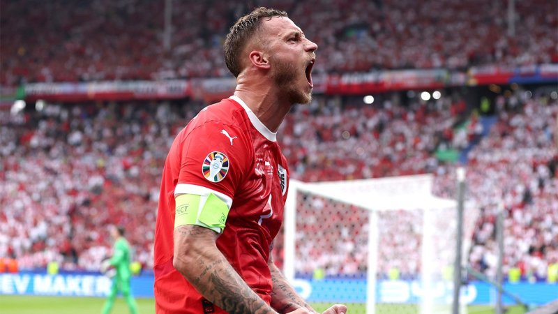 Österreich hat Achtelfinal-Ticket fast fix