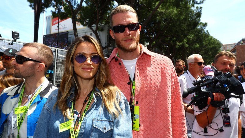 Auf Vulcano: Torwart Karius hat geheiratet