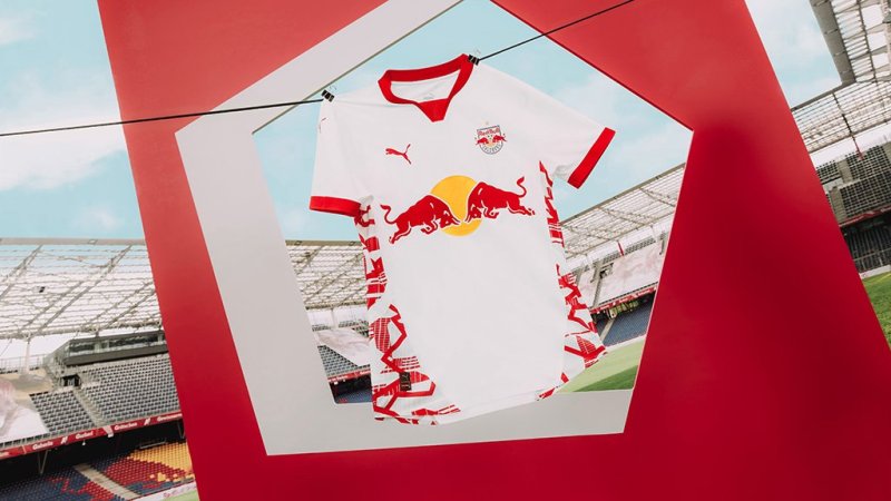Erstmals mit PUMA: So sieht Salzburgs neues Heimtrikot aus