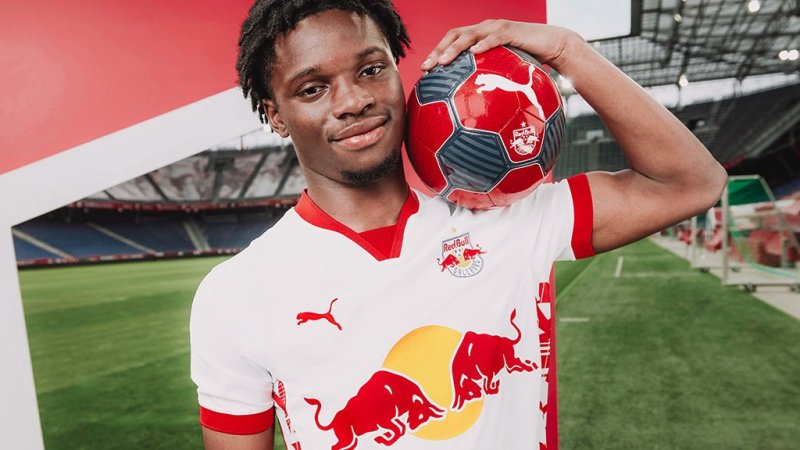 Erstmals mit PUMA: So sieht Salzburgs neues Heimtrikot aus