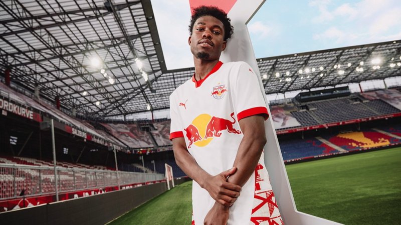 Erstmals mit PUMA: So sieht Salzburgs neues Heimtrikot aus