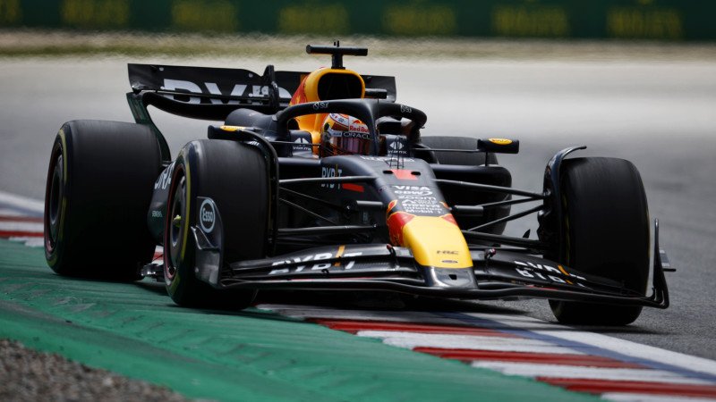 Comeback! Verstappen hält Norris in Barcelona in Schach