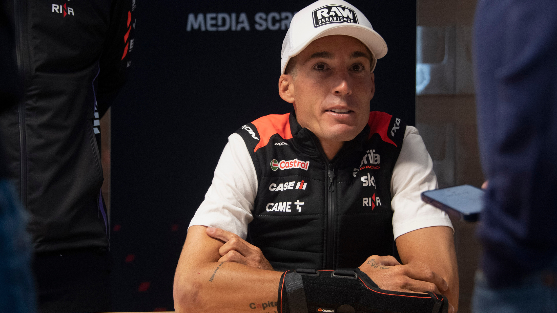 Sachsenring: <a href='/de/daten/news/aprilia/' class='tag'>Aprilia</a>-Fahrer Espargaro fällt aus