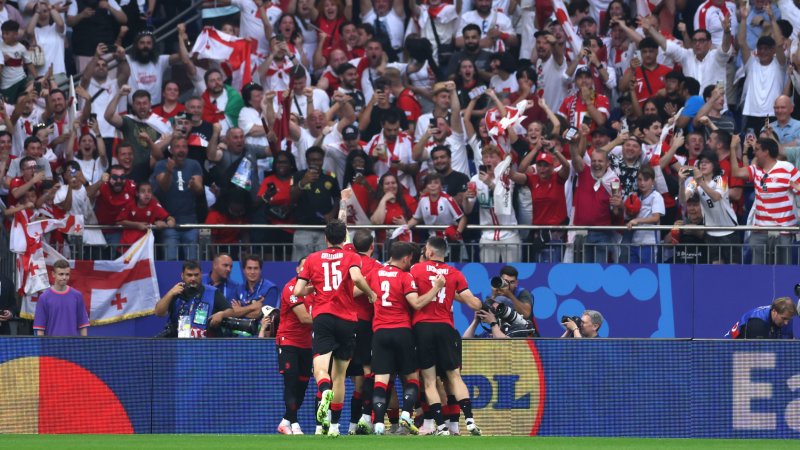 Sieg über Portugal! EM-Debütant Georgien im Achtelfinale