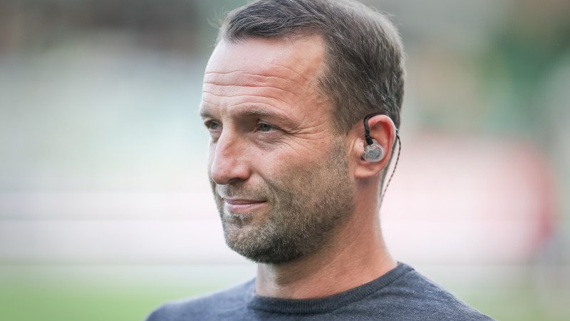 Offiziell! Feldhofer trainiert fortan in <a href='/de/daten/news/fussball/georgien/' class='tag'>Georgien</a>