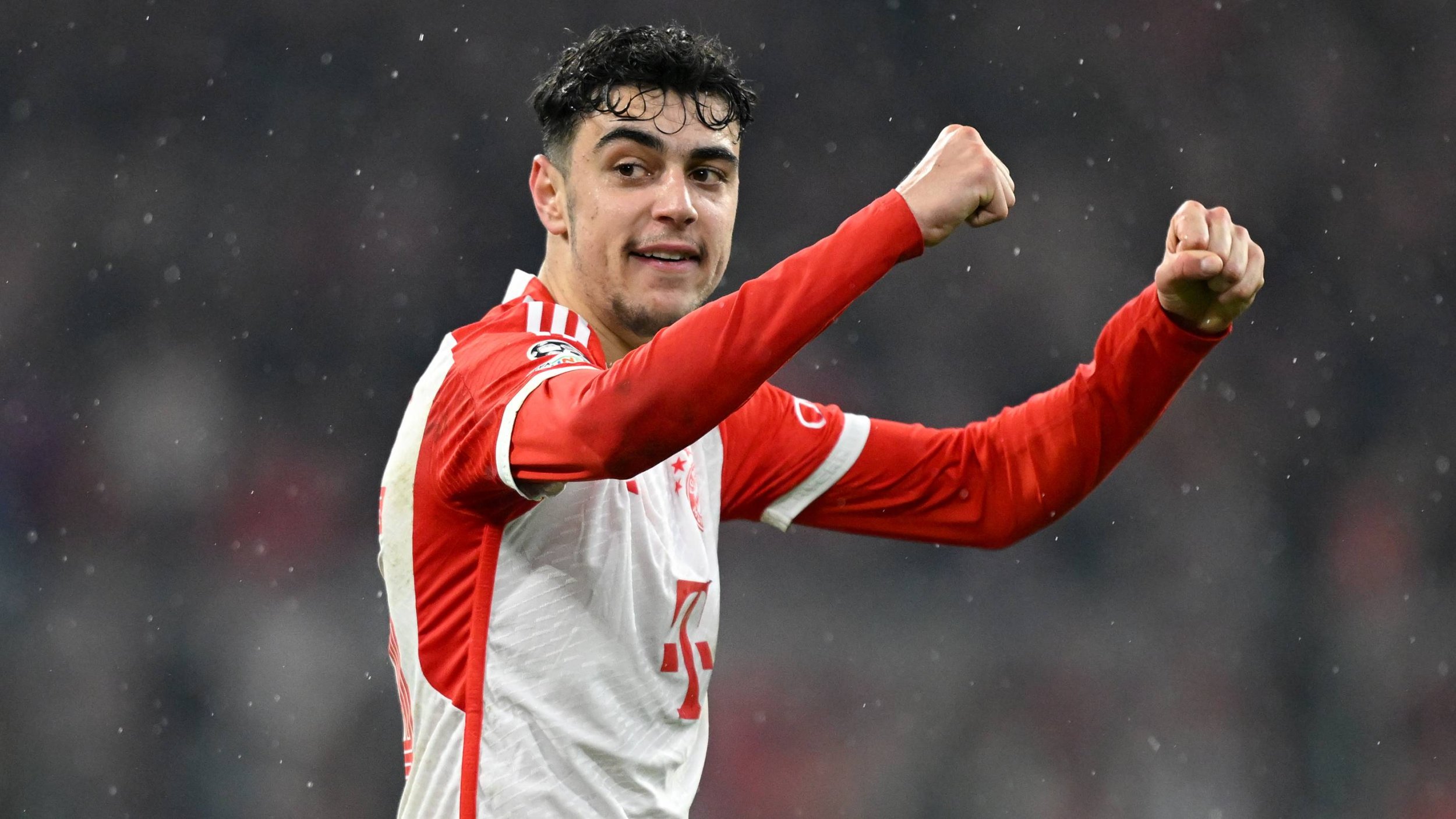 Fix! FC Bayern verlängert mit Shootingstar