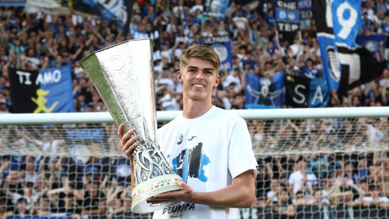 De Ketelaere bleibt bei EL-Sieger Atalanta Bergamo