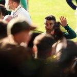 Wegen Superstar: Flitzer-Invasion bei Portugal-Training