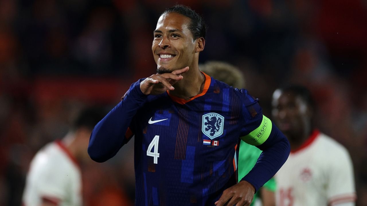 Saudi-Klub lockt Van Dijk mit Rekord-Angebot