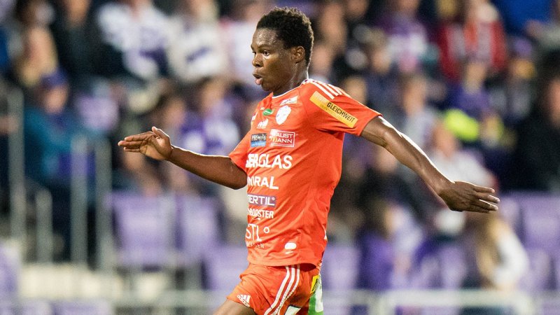 Salzburg-Kicker vor Absprung - Hat Hartberg eine Chance?