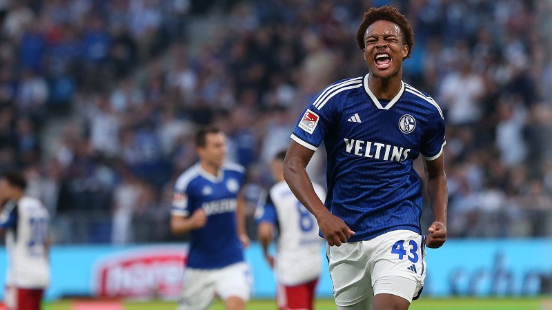 Fix! RB Leipzig sichert sich Schalker Mittelfeld-Juwel