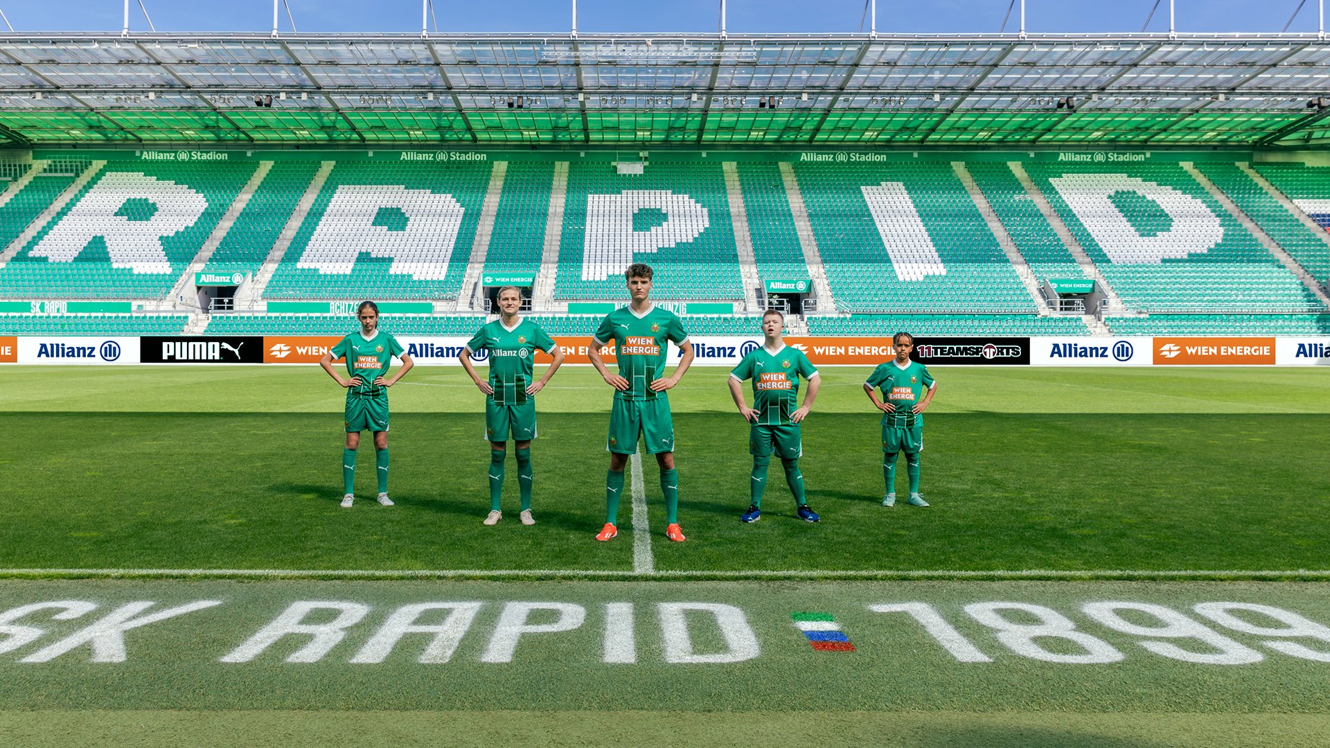 Stadion-Look! Das ist das neue Rapid-Trikot 2024/25