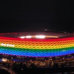 Bei EM: Münchner Arena erstrahlt wieder in Regenbogenfarben