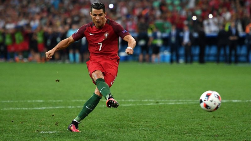 Tränen, Schmerz und Titel: Cristiano Ronaldos EM-Zeitreise