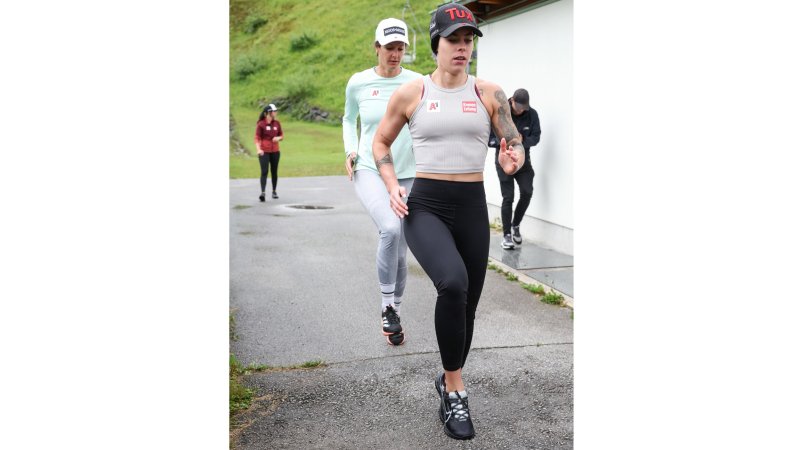 ÖSV-Frauen feilen in der Steiermark an der Kondition