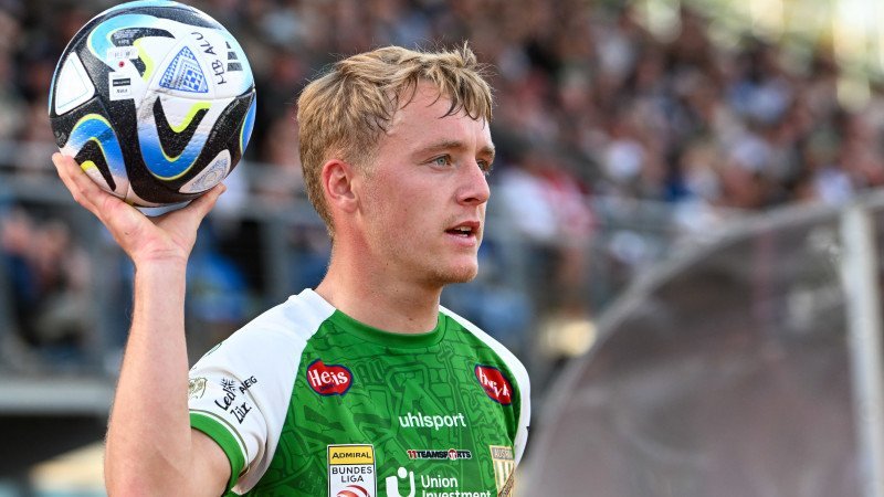 Trotz Abstieg: Abwehrspieler hält Austria Lustenau die Treue
