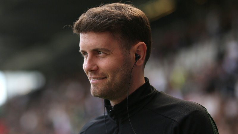 Premier-League-Klub heiß auf St. Paulis Aufstiegstrainer