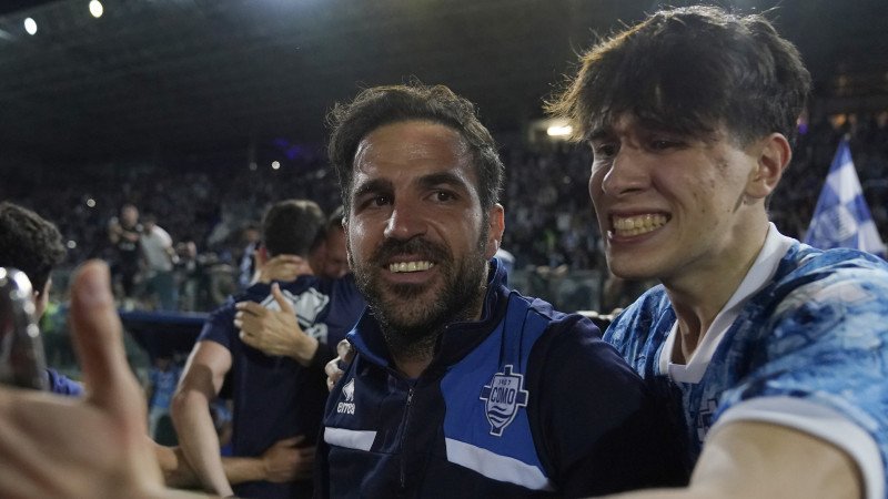 <a href='/de/daten/news/fussball/serie-a/' class='tag'>Serie A</a>: Fabregas wird wohl Cheftrainer