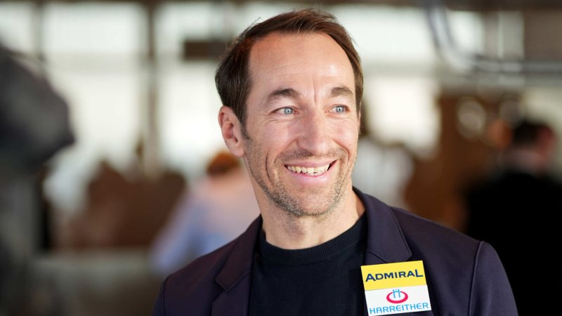 Buhlt Austria Wien um einen albanischen Offensivspieler?