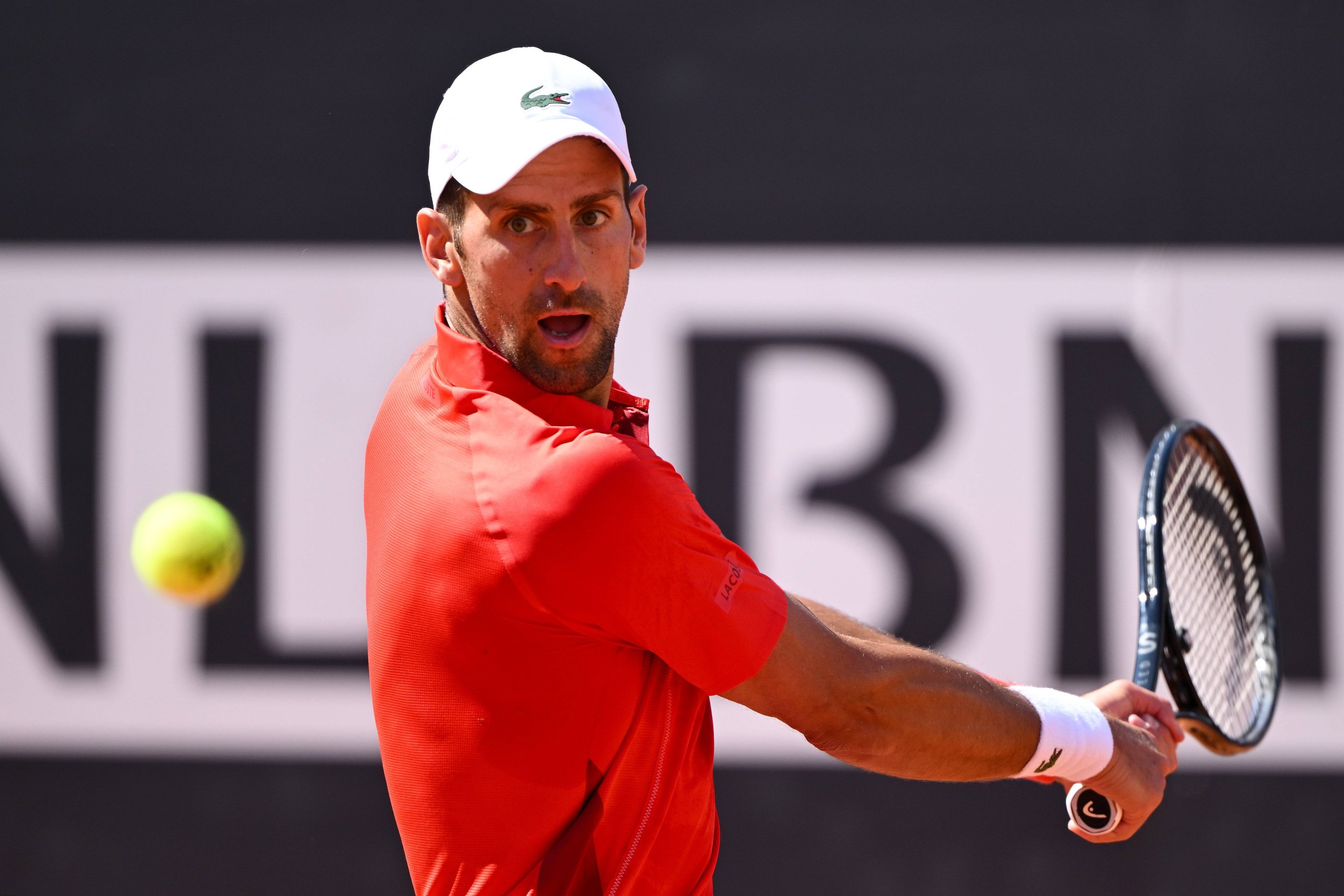 Viertelfinal-Auftritt von angeschlagenem Djokovic in Gefahr