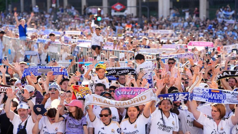 Frenetischer Empfang für Real Madrid nach dem 15. Triumph