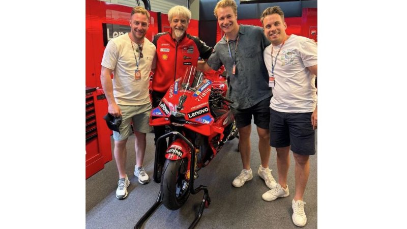 Schluss mit Urlaub! Das war der Sommer der Ski-Stars