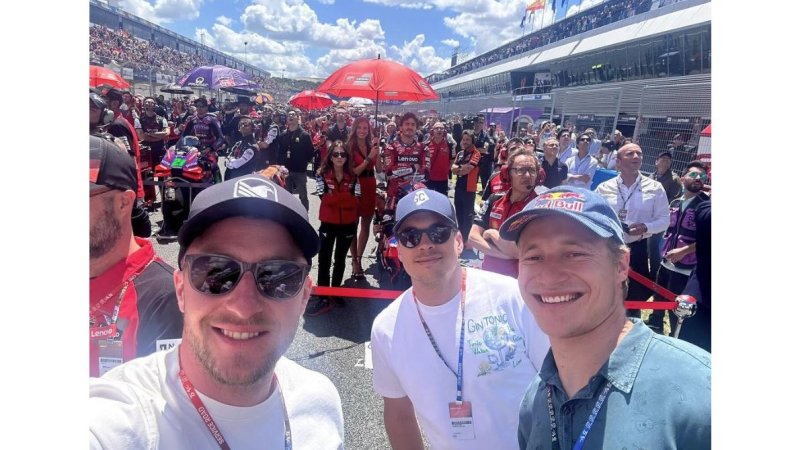 Schluss mit Urlaub! Das war der Sommer der Ski-Stars