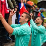 ÖFB: Pitschnass auf Tuchfühlung mit den Fans