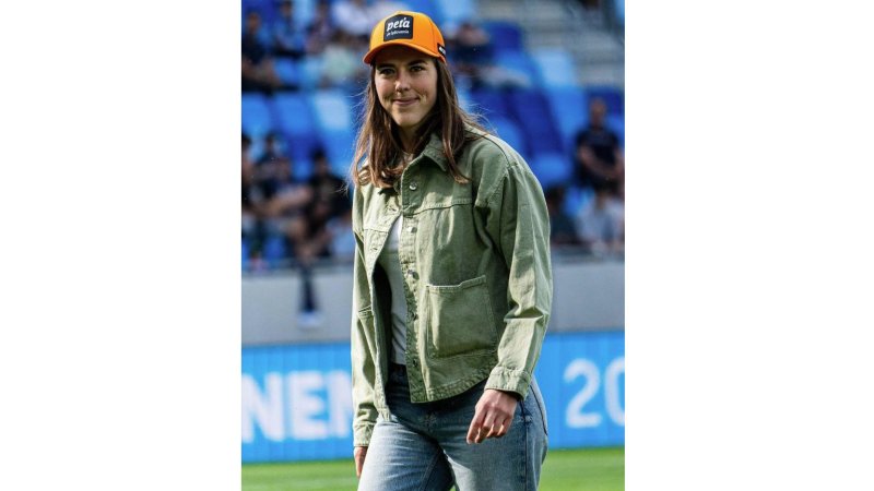 Schluss mit Urlaub! Das war der Sommer der Ski-Stars