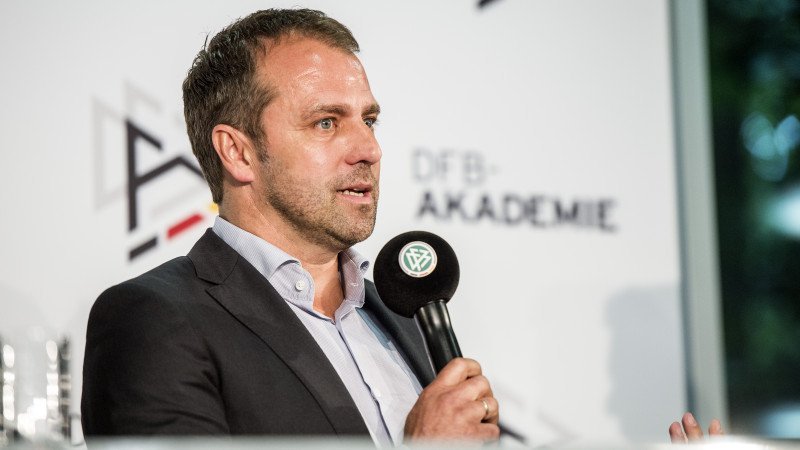 Hansi Flick: Vom einstigen Salzburg-Co zum Barca-Chef