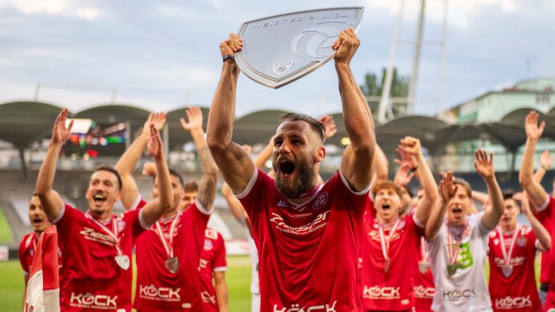 Party in Red! Die besten Bilder der GAK-Meisterfeier