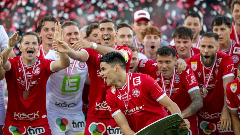 Party in Red! Die besten Bilder der GAK-Meisterfeier