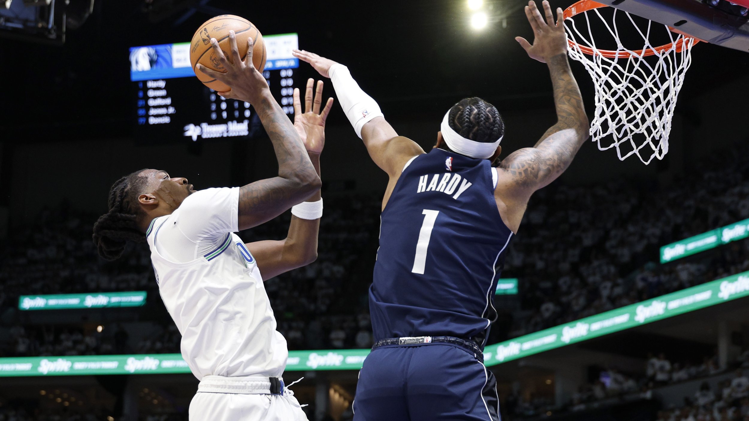 Mavericks legen in Spiel 1 gegen die Timberwolves vor