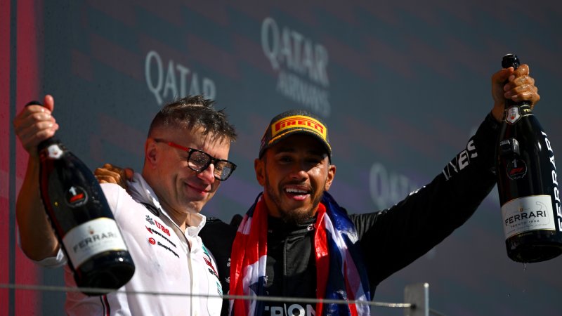 Rekordfahrt: Hamiltons Silverstone-Sieg setzt neue Maßstäbe