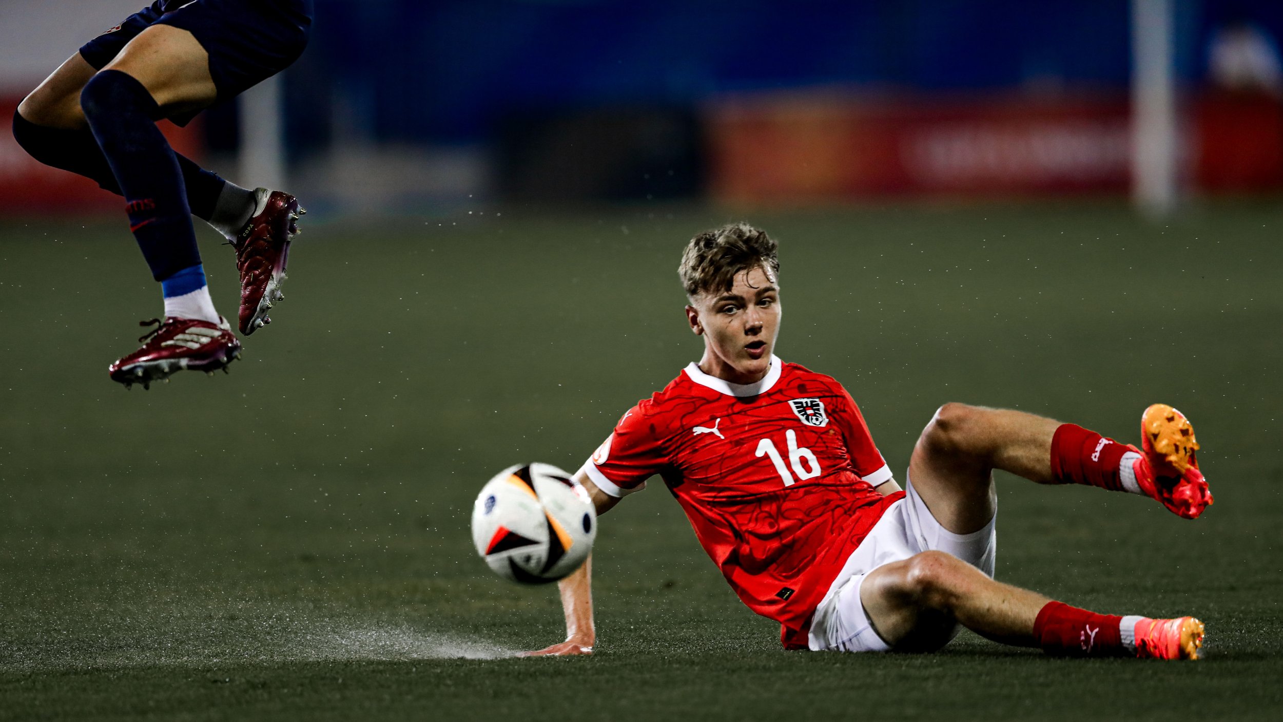 ÖFB-U17 liefert sich zum EM-Auftakt Nullnummer mit <a href='/de/daten/news/kroatien/' class='tag'>Kroatien</a>