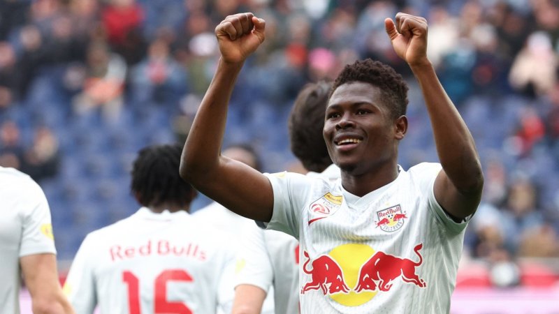 429 Tage später! Salzburg-Stürmer feiert Startelf-Comeback