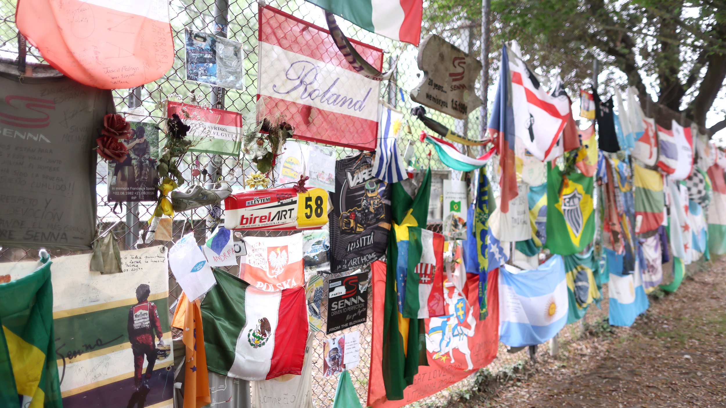 Viele Updates in Imola - Gedenken an Ratzenberger und Senna