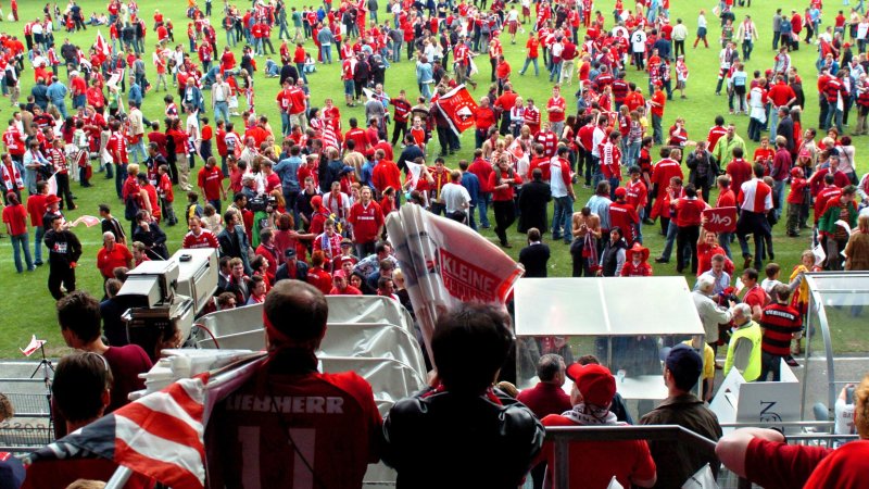 Vor 20 Jahren: Die besten Bilder der GAK-Meisterparty 2004