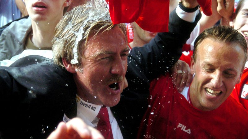 Vor 20 Jahren: Die besten Bilder der GAK-Meisterparty 2004