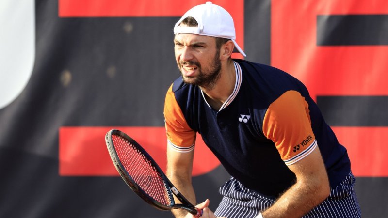 Frühes Rodionov-Aus in Turin - Novak profitiert von Aufgabe