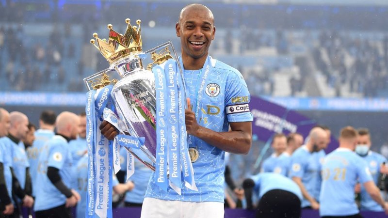 #22 - Fernandinho - 30 Titel