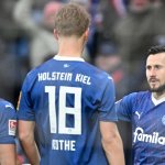 Holstein Kiel springt mit Sieg gegen Schalke auf Platz zwei