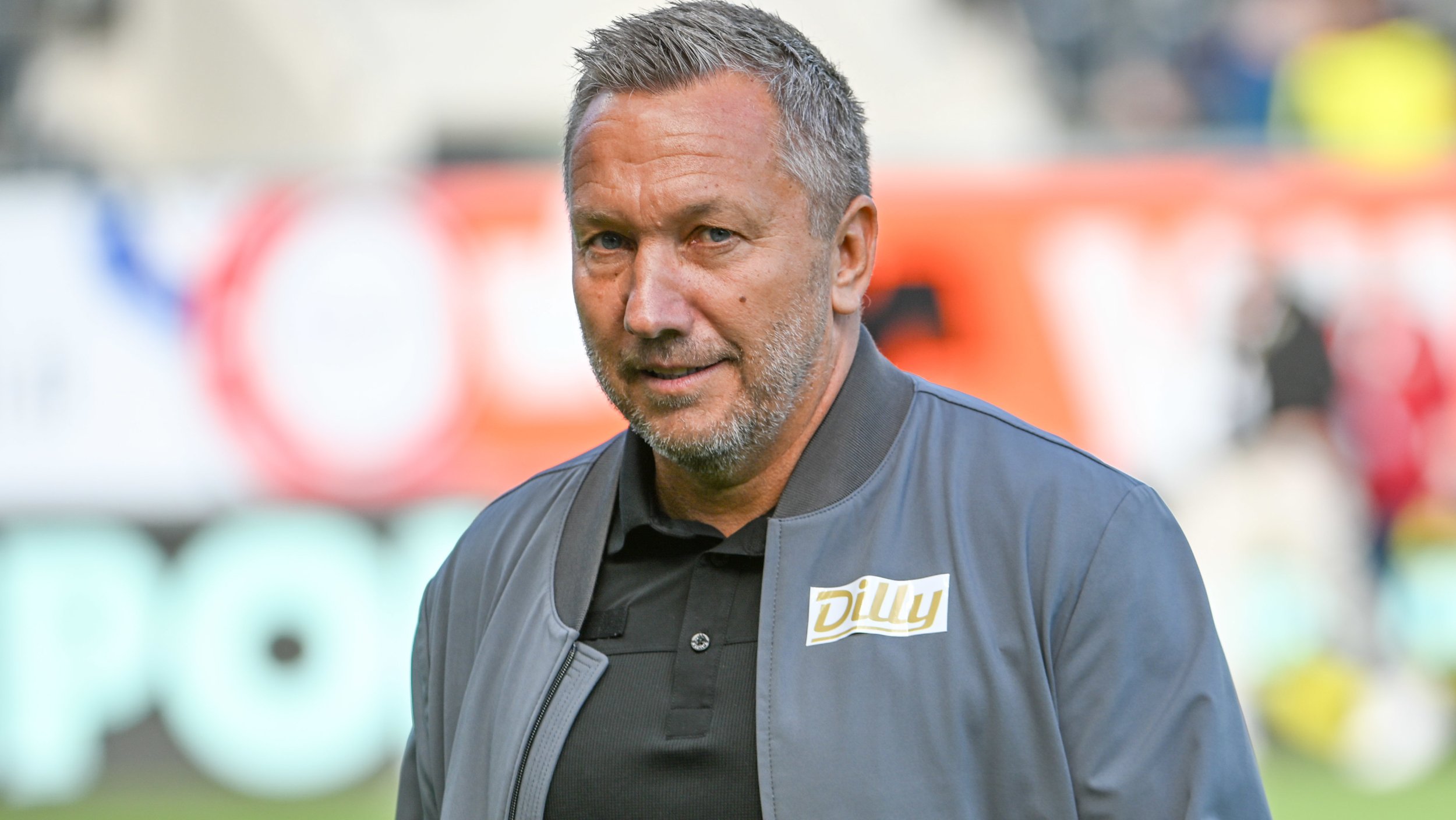 Riegler beendet Trainerdiskussion um <a href='/de/daten/news/manfred-schmid/' class='tag'>Manfred Schmid</a>