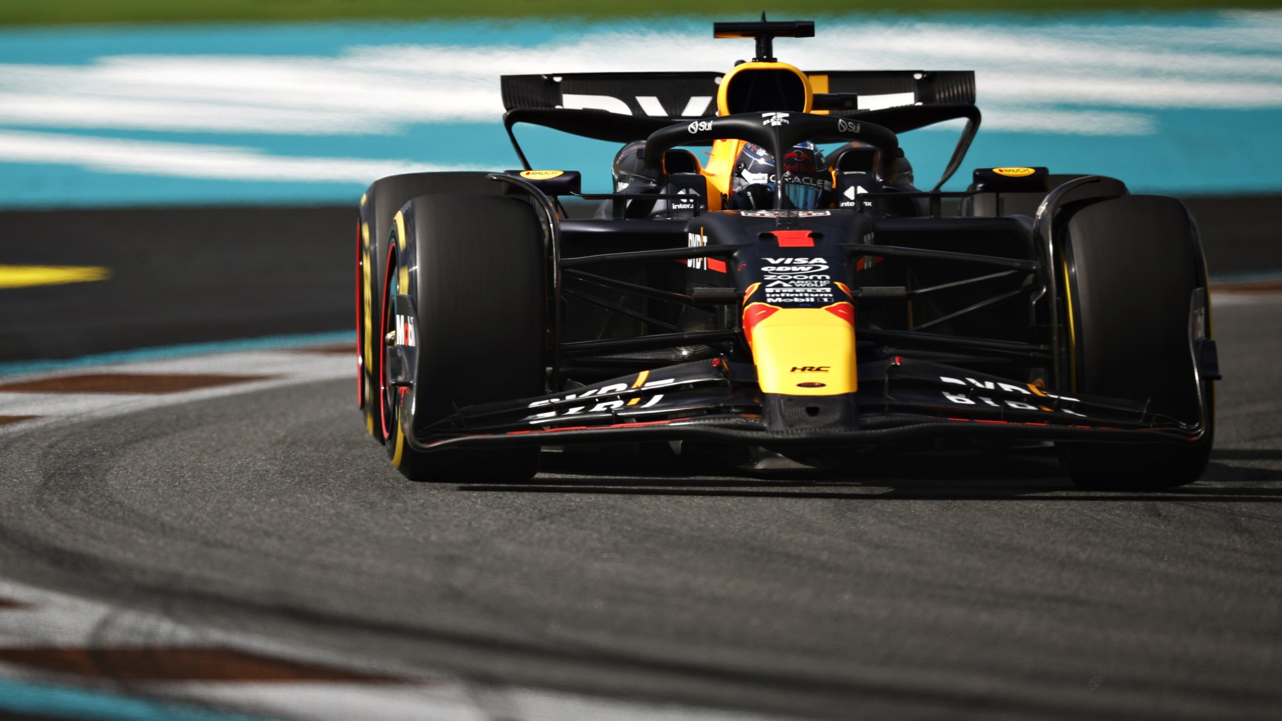 Verstappen holt Sprint-Pole vor Leclerc und Perez